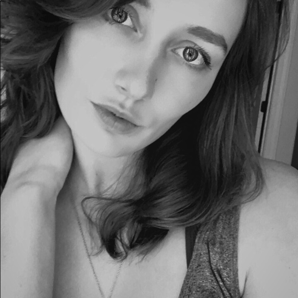 Meet your Posher, Ashlin